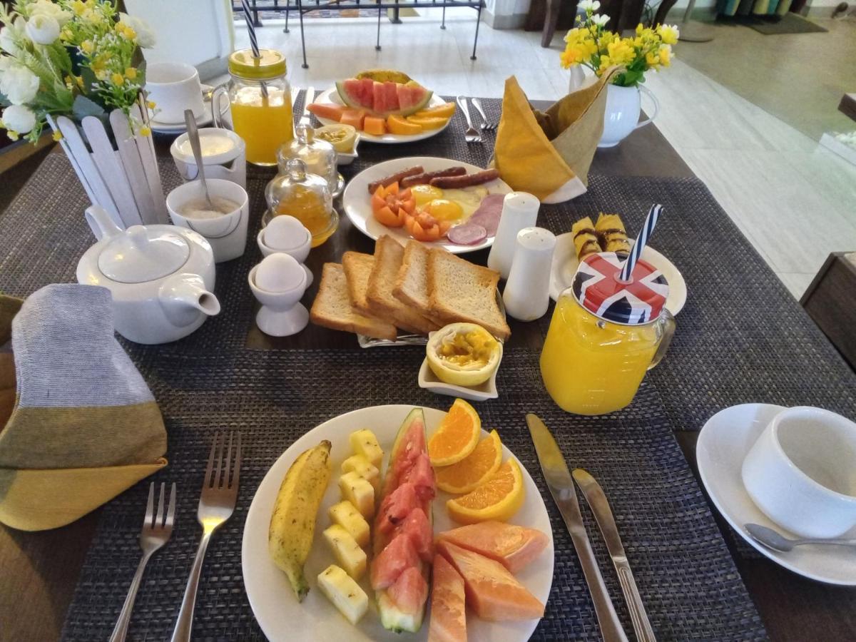 White House Ella Hotel ภายนอก รูปภาพ